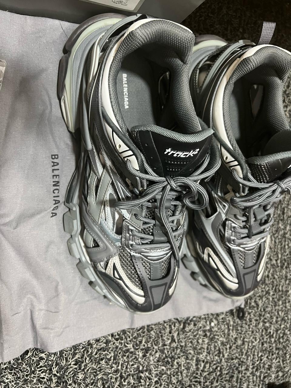 발렌시아가 트랙슈즈2 그레이/검정