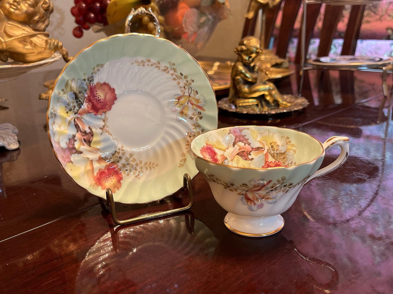 영국산 앤슬리 앤틱 찻잔