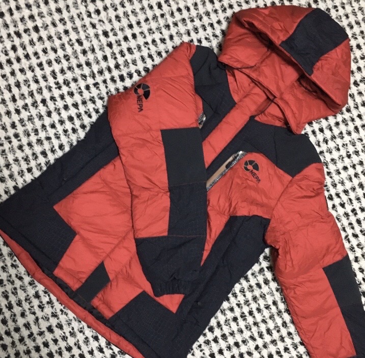 네파 남성 패딩