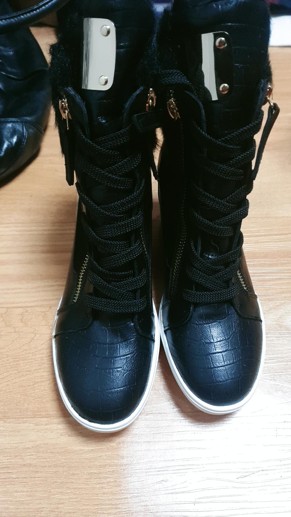 털 키높이 운동화