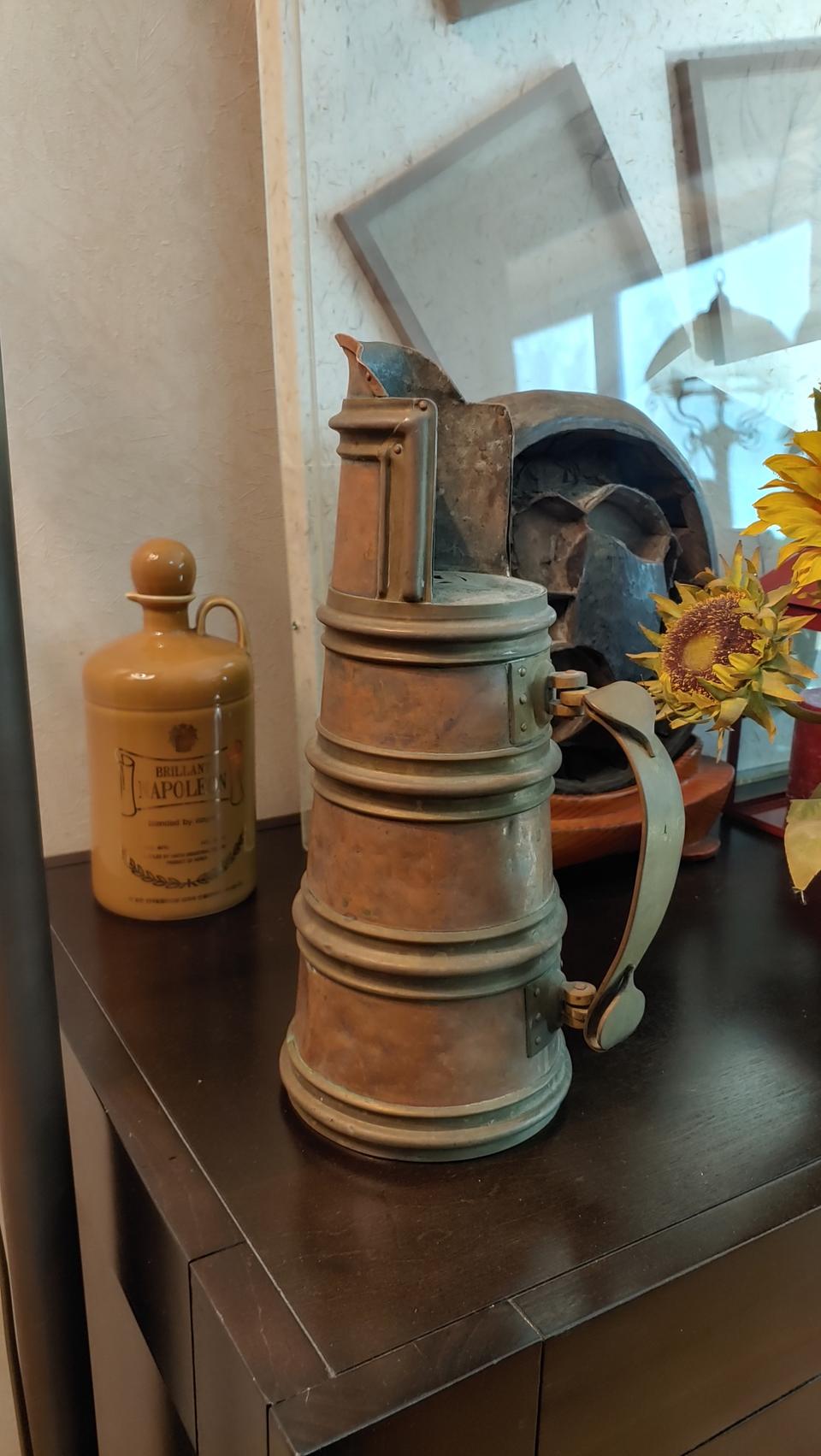 19세기 Mongolian copper teapot dombo 대영박물관