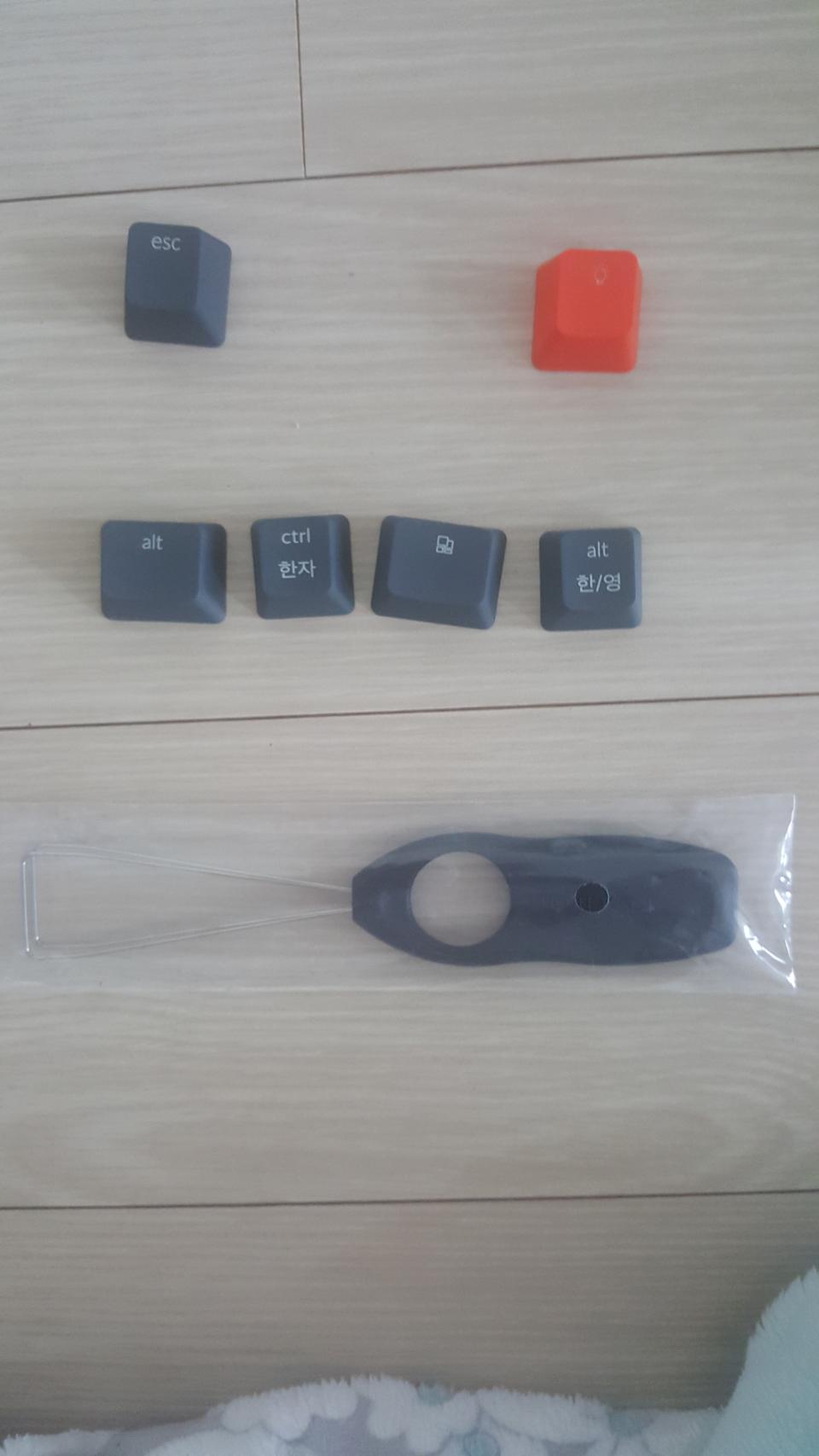 키크론 K2 기계식 키보드 윈도우 키캡 및 키캡 리무버 미사용 새제품