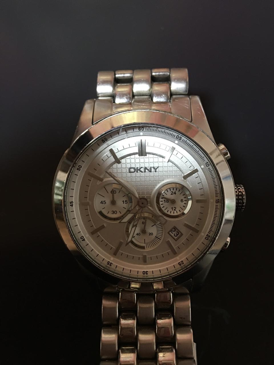 DKNY손목시계 남성시계