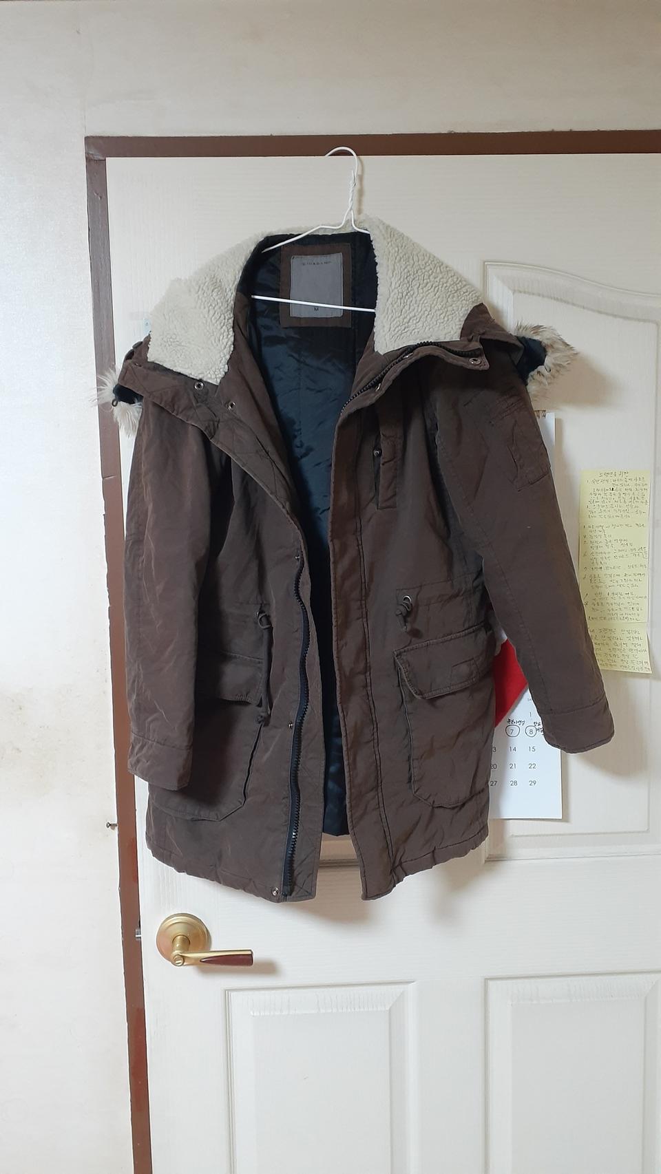 지오다노 남성 경량패딩 털후드 자켓