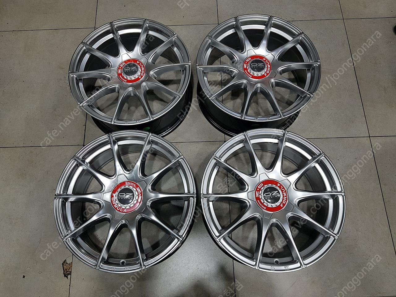 17인치 OZ 포뮬러 하이퍼실버 사제 전시휠 팝니다
