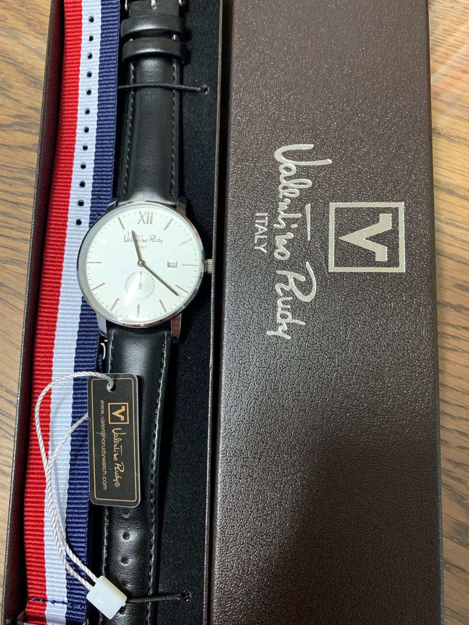 발렌티노 루디 시계