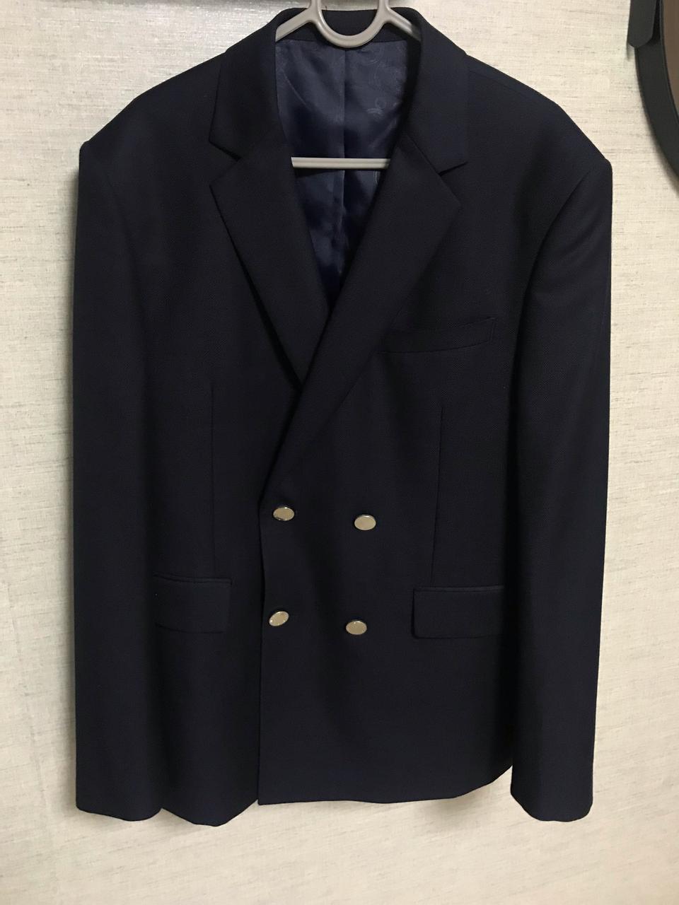 더클래스 자켓 판매해요~