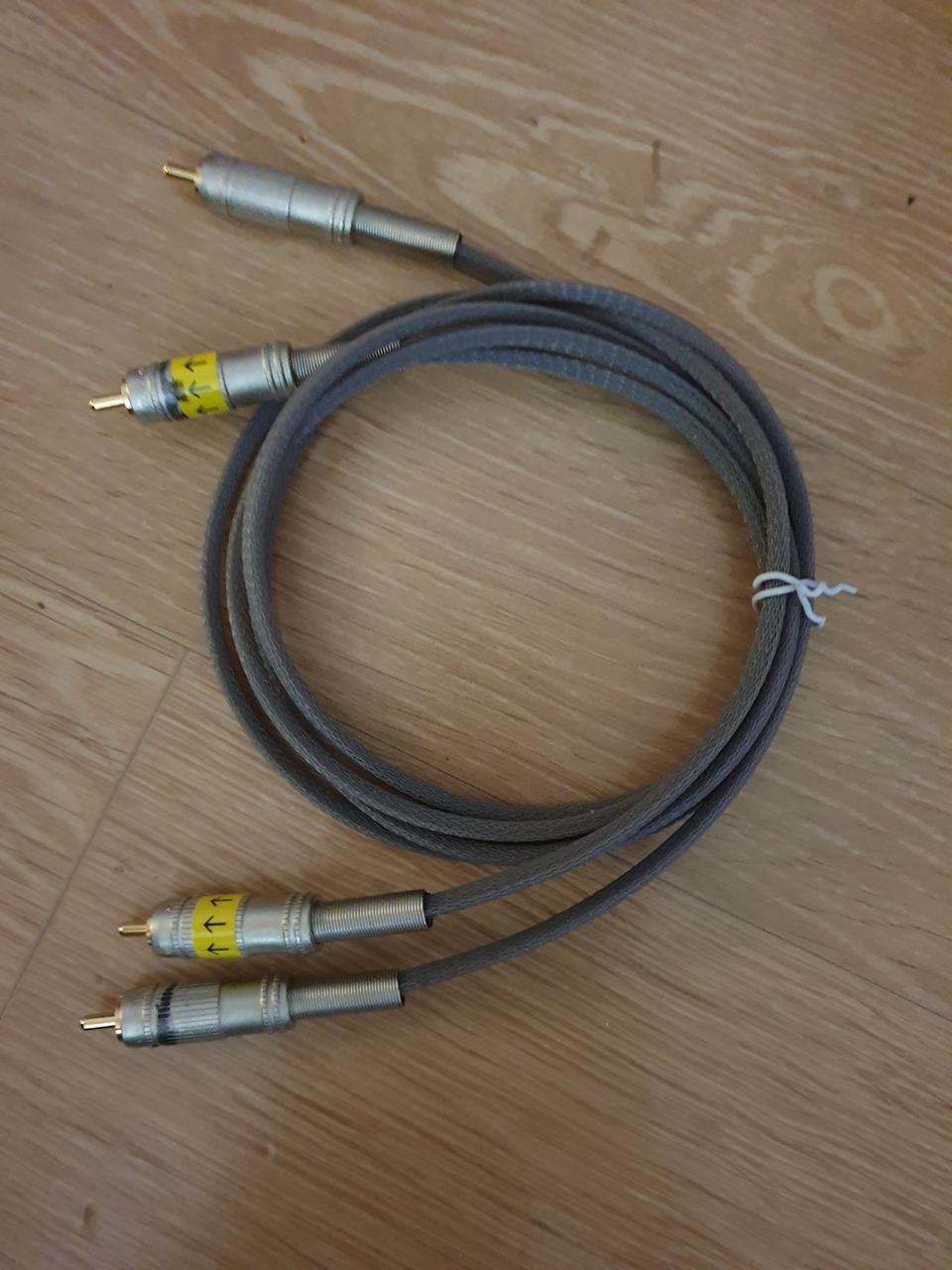 바쿤레트로 인터케이블Fil3102/rca