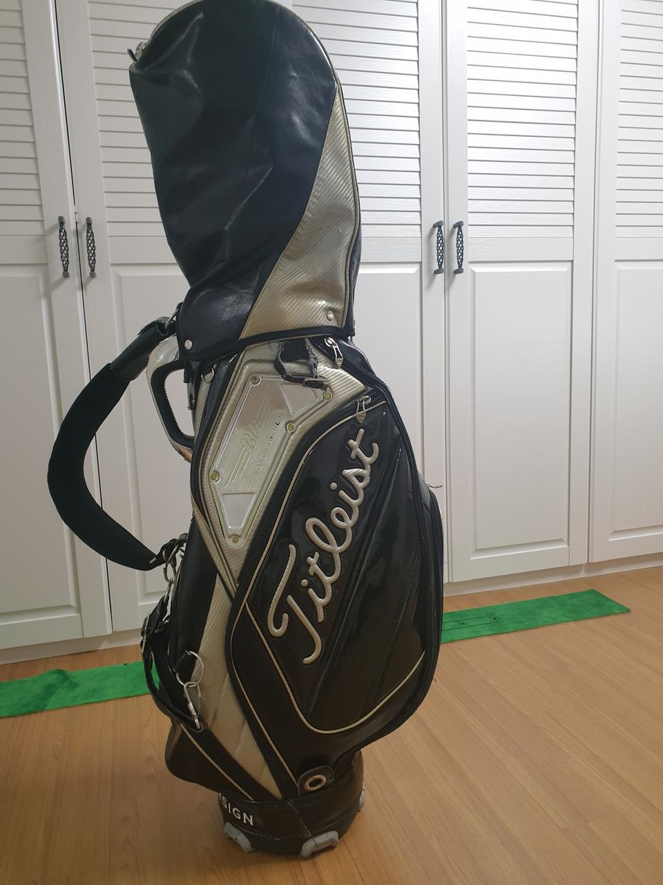 타이틀 캐디백, 코브라 드라이버, 히스케이 아이언세트