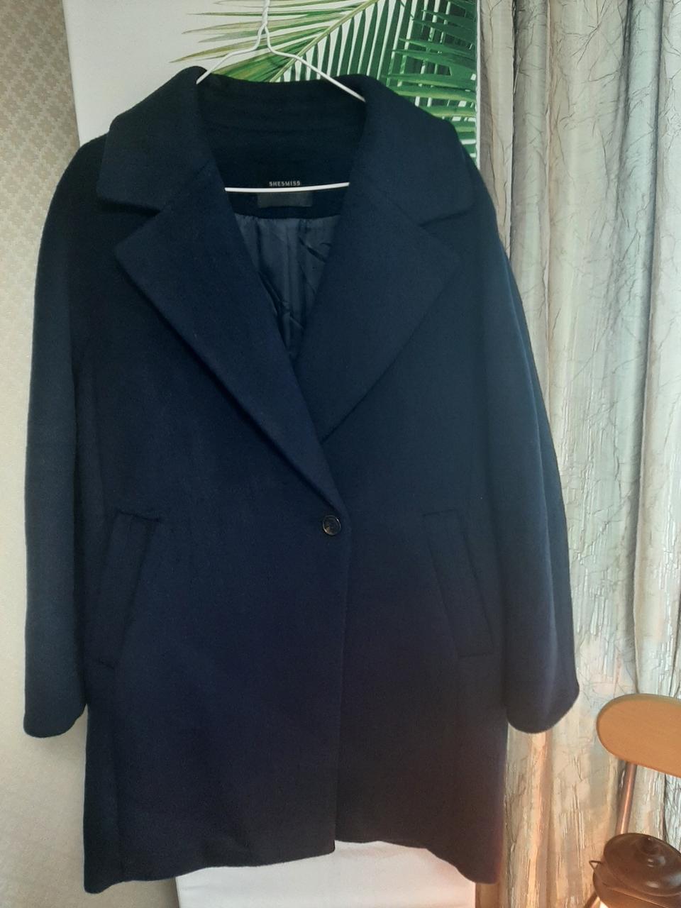 쉬즈미스 롱코트