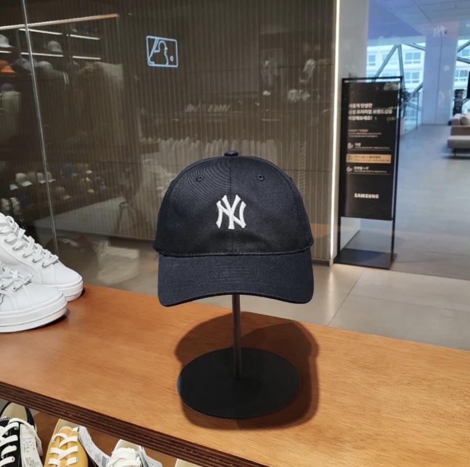 MLB 뉴욕양키스 럭키 볼캡