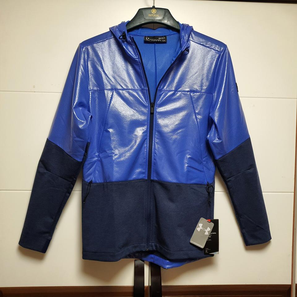 언더아머 히든 테크핏 점퍼(100)