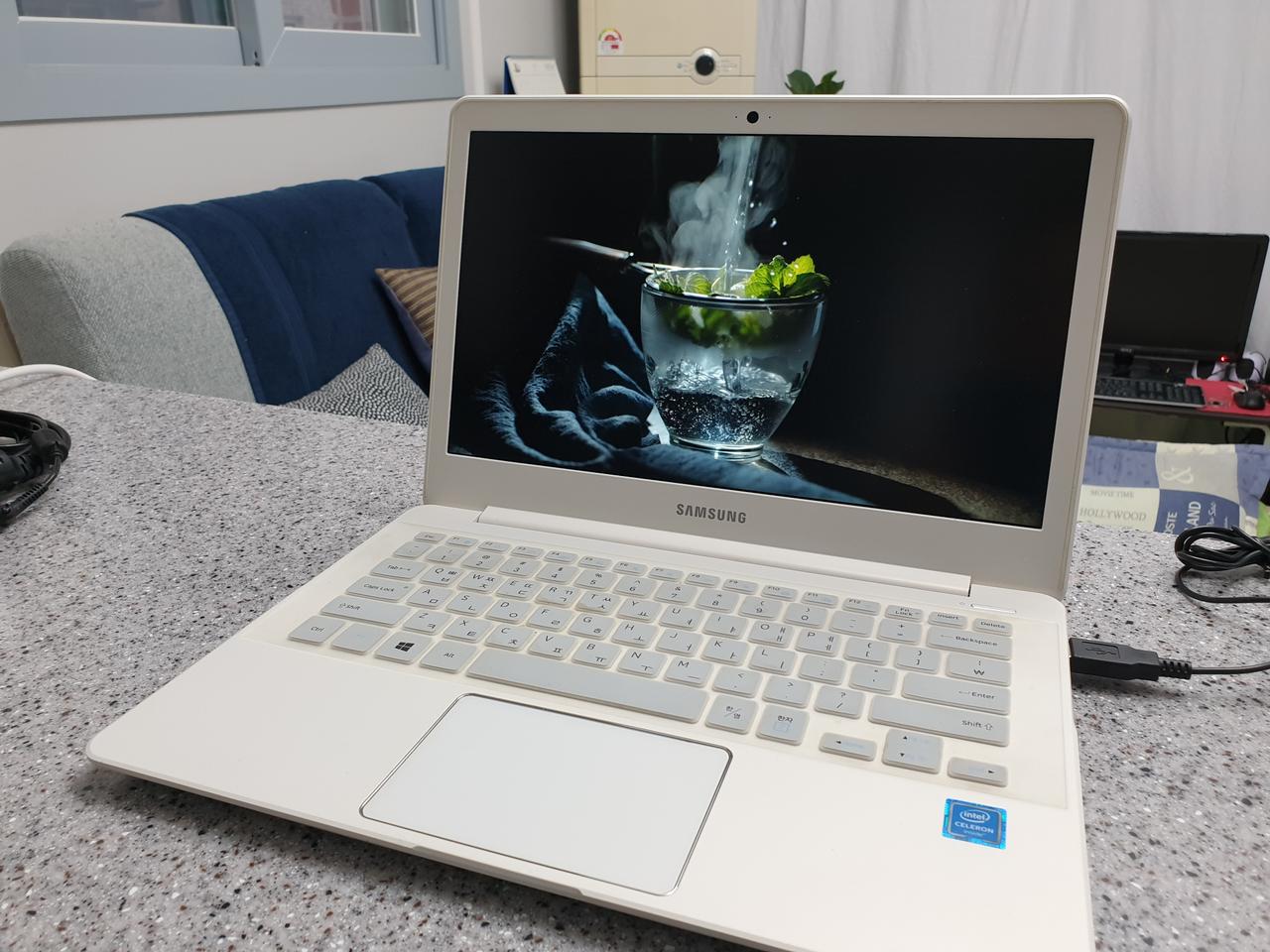 삼성노트북9/A급/ssd/FHD/13.3인치/원격수업/대학생.직장인