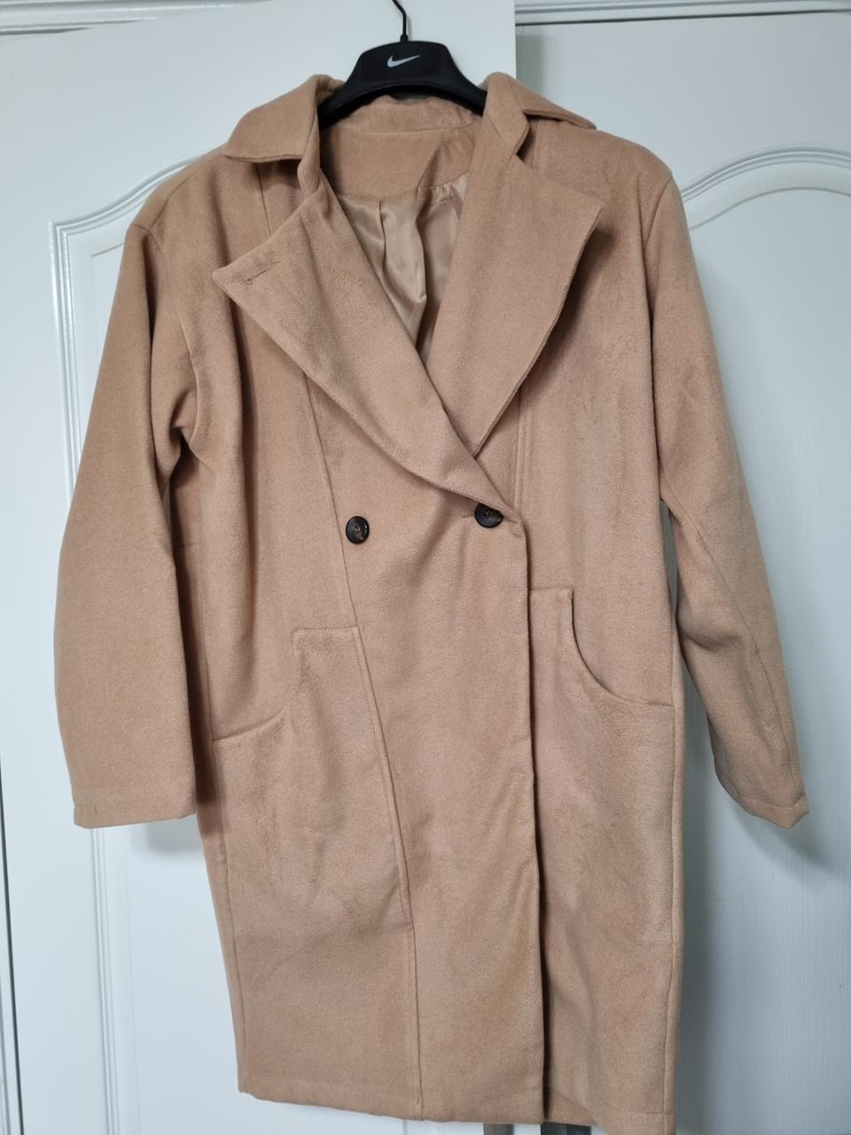 가격인하 새상품 빅카라 베이지 코트 8000원