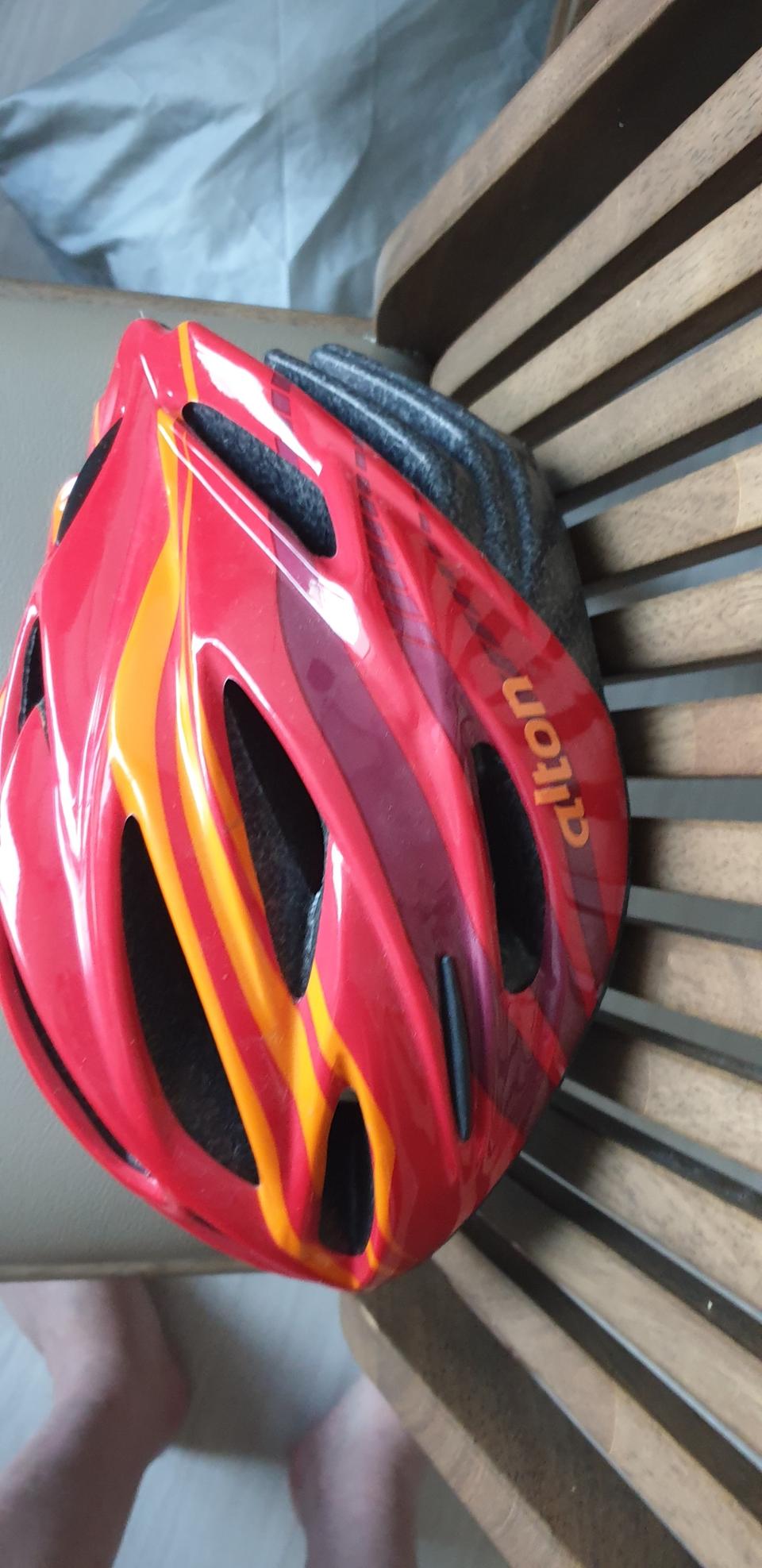 알톤 자전거헬멧