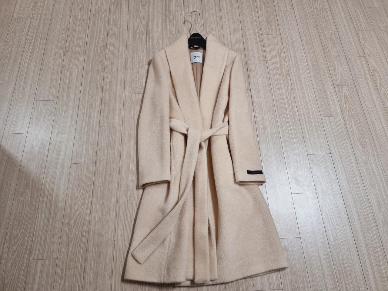 베스티벨리 아이보리 숄카라 알파카 벨티드 로브 코트