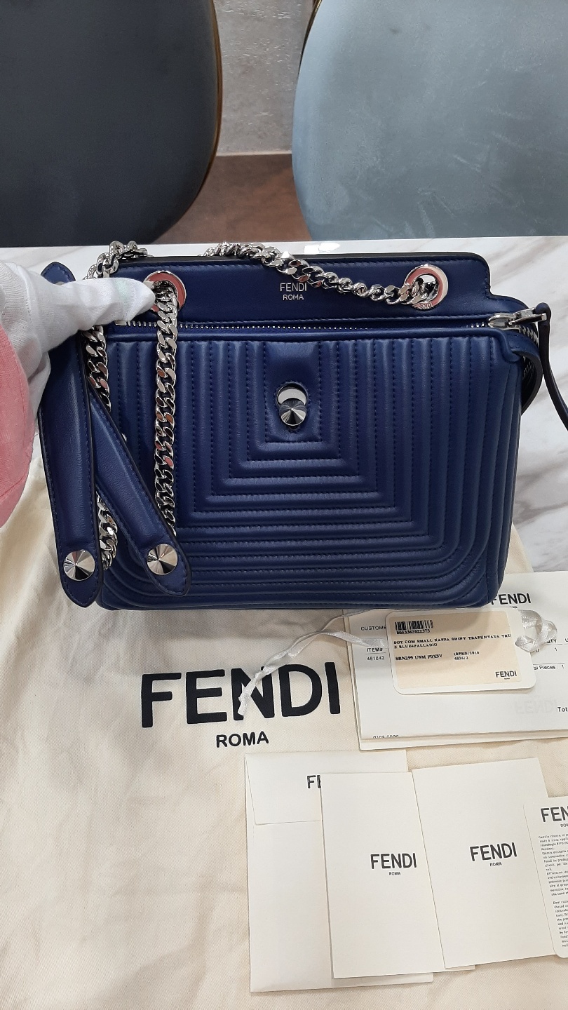 펜디 FENDI 닷컴 클릭 여성 토트백(상태S급)