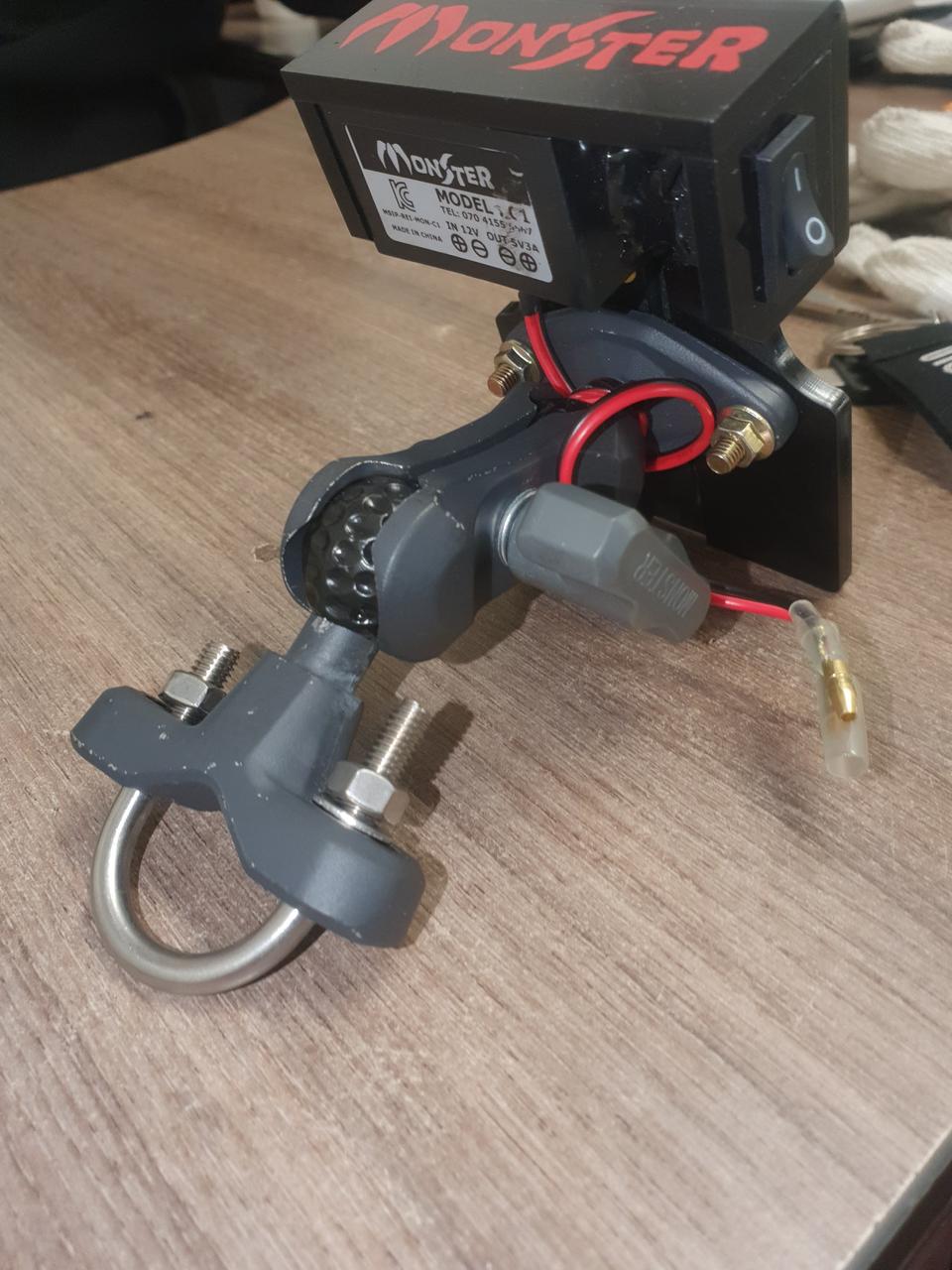 바이크 자석충전기