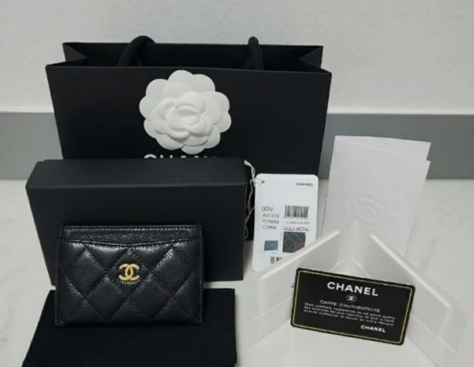 샤넬 클래식 캐비어 금장 카드지갑/ 오늘만 이가격