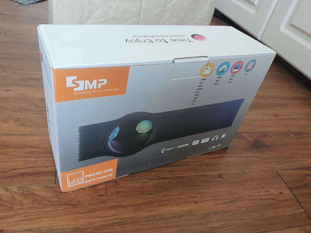 홈시네마 프로젝터(빔프로젝터)팝니다.