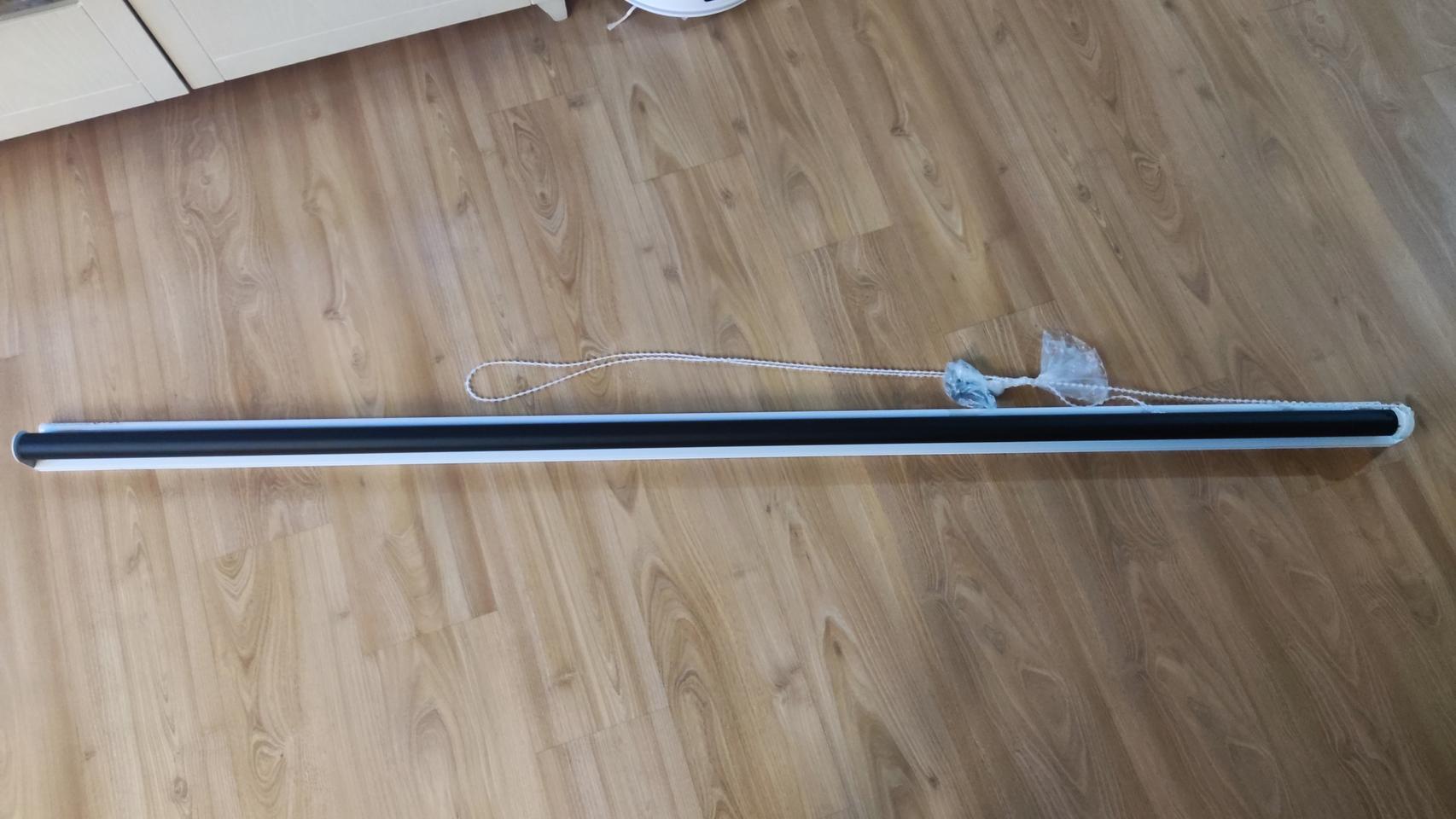 아라크네 100인치 빔스크린