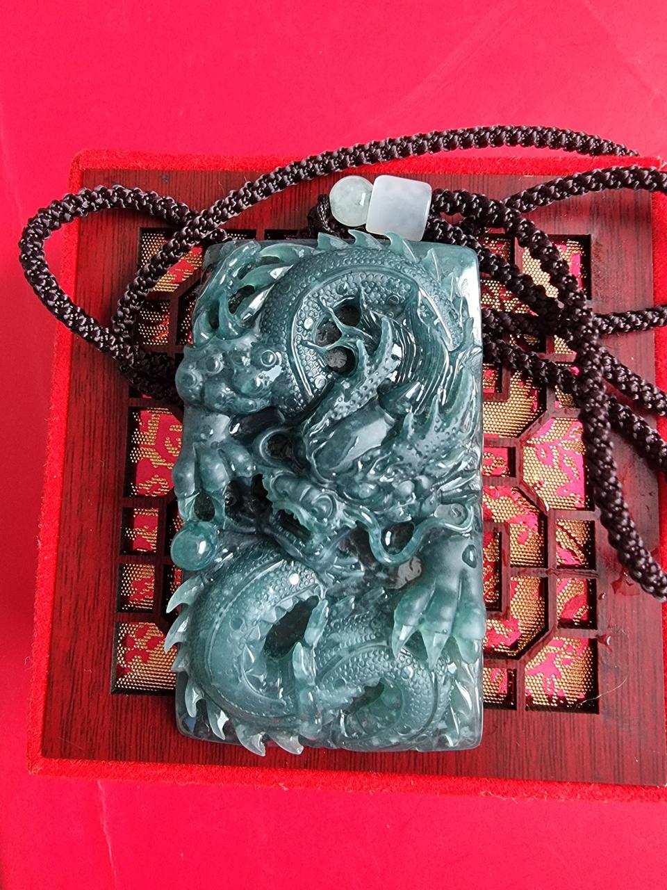 천연 비취 청룡 목걸이