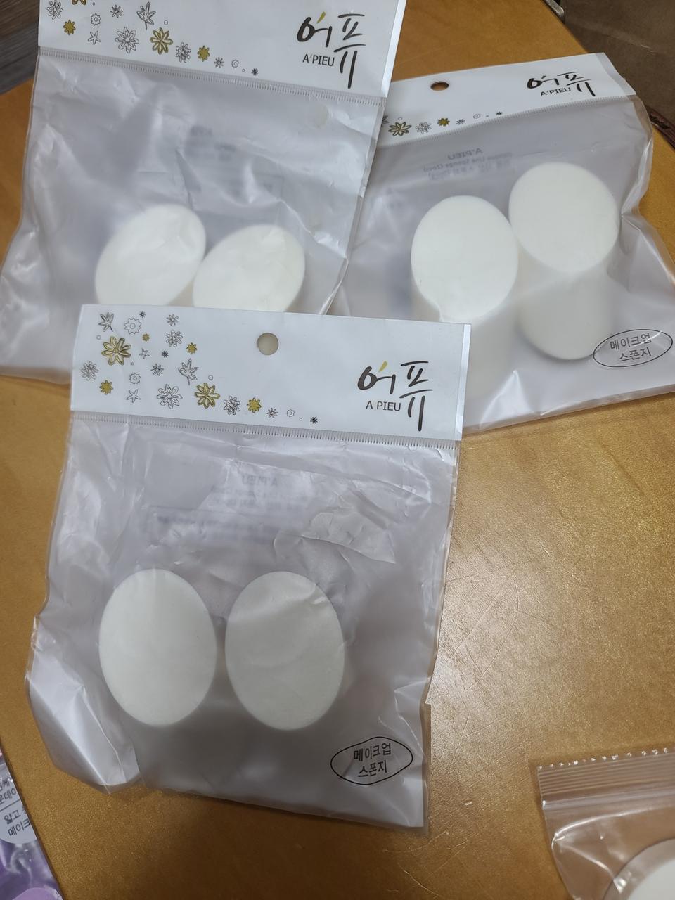 화장도구빨)브랜드 스펀지 퍼프 천원