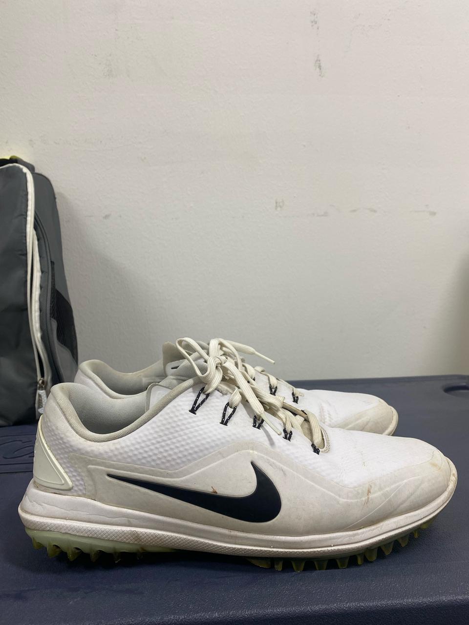 나이키 루나 컨트롤 베이퍼