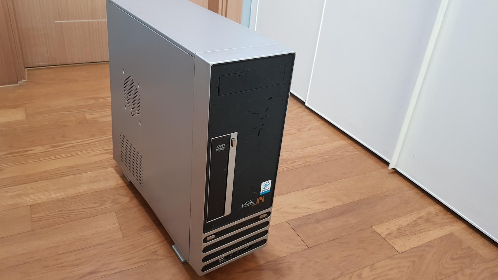 사무용 컴퓨터 판매합니다.가격내립니다