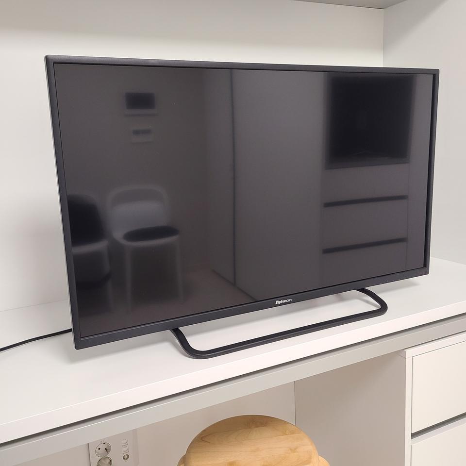 알파스캔 4077 4K UHD 모니터