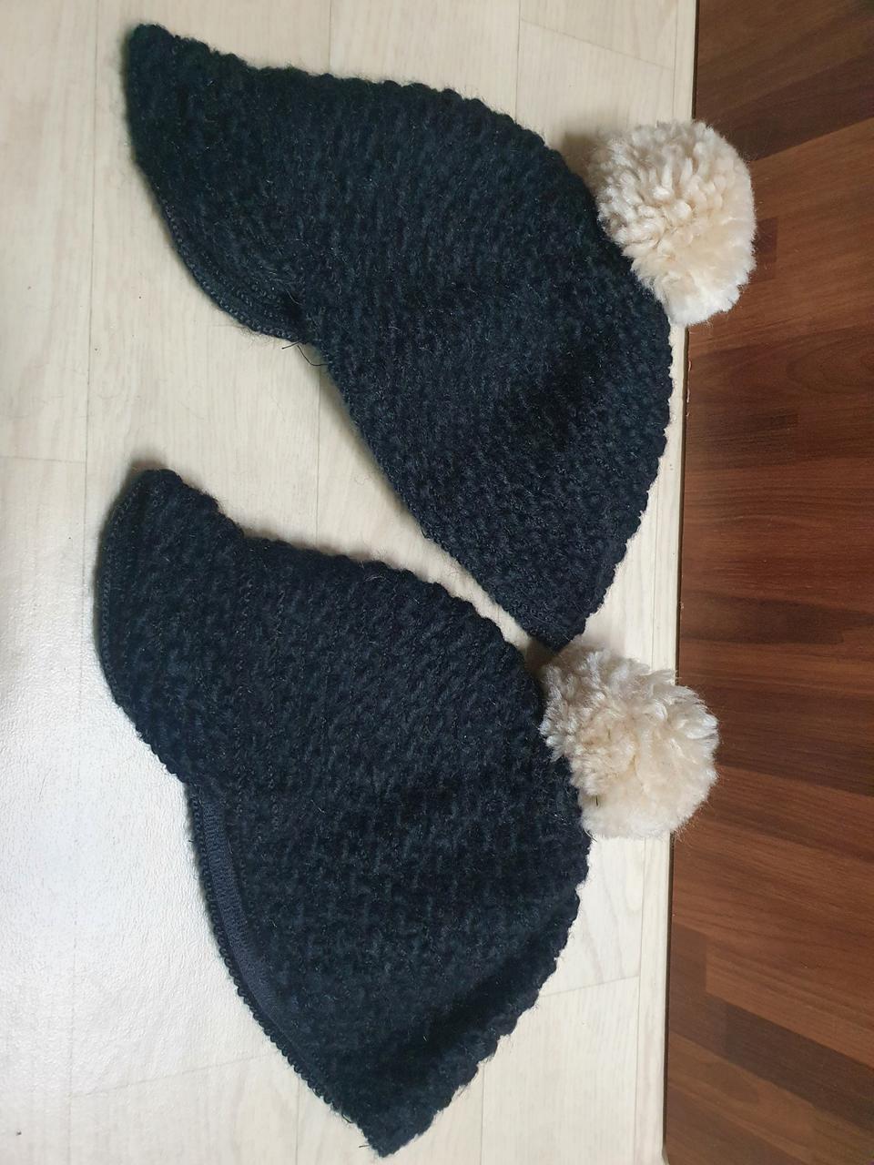 귀요미 니트 캡모자 커플모자 개당 만원씩 방울모자 새상품