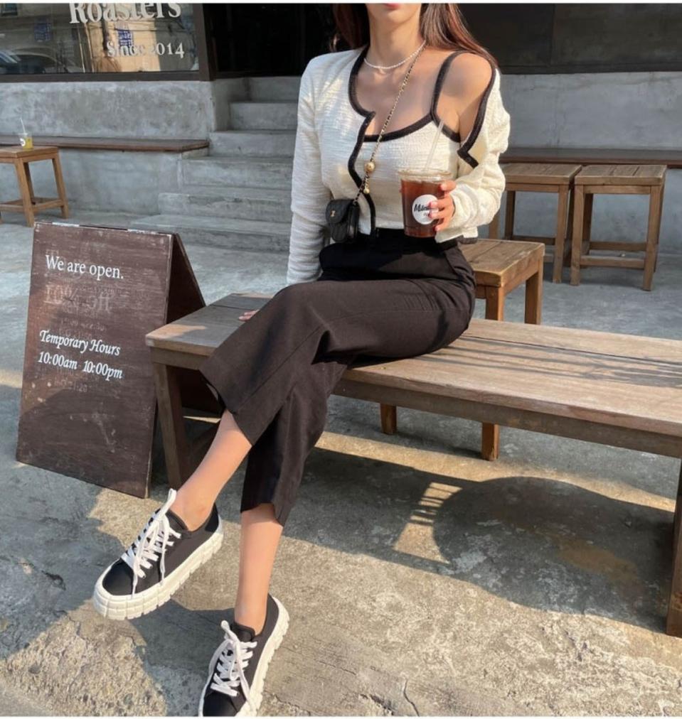 가격내림❤크롭끈나시+가디건 셋트