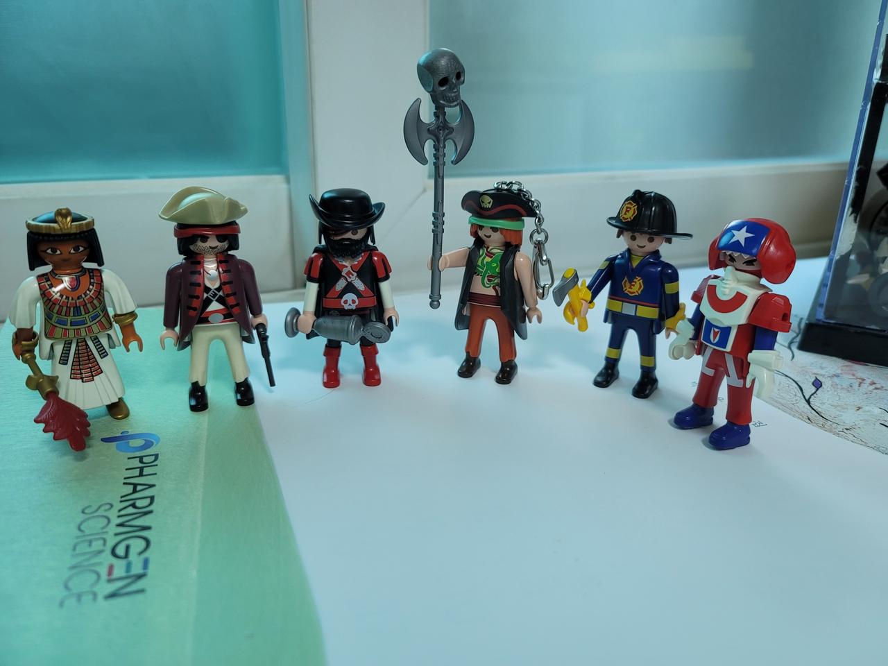 피규어 판매합니다