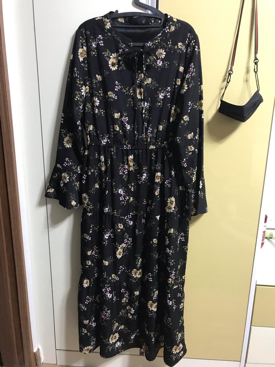 공구우먼 봄가을 원피스 ! 예쁜 꽃무늬 (실착1회) 세탁O