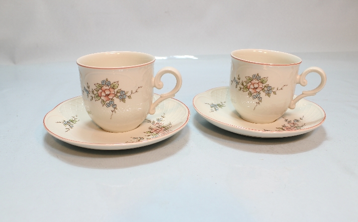 독일 빌레로이앤보흐(빌보) 로제트 커피잔듀오