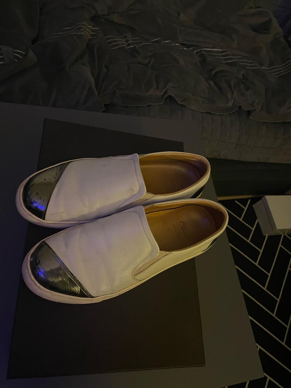 클라토 스니커즈