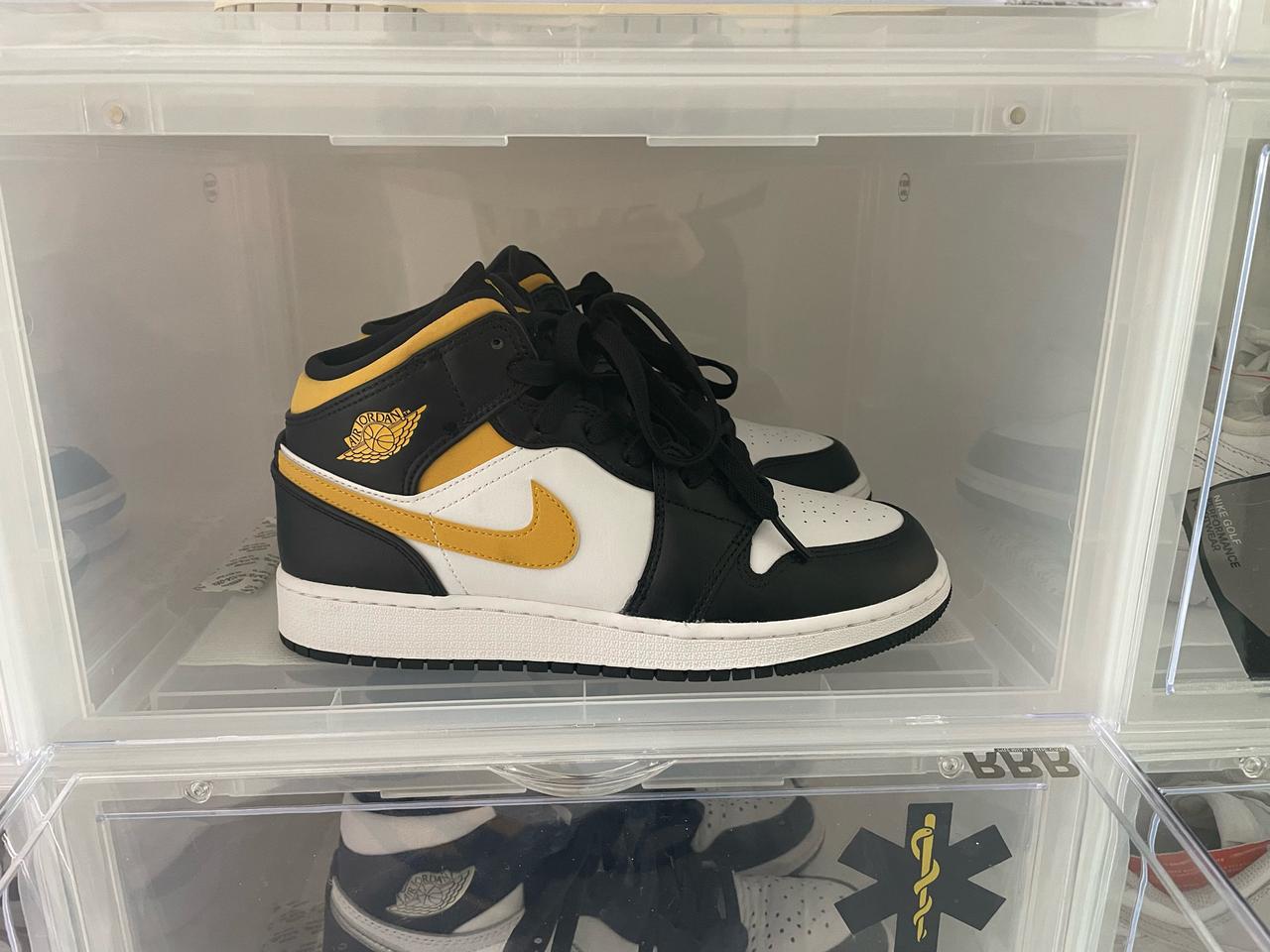 조던1 미드 폴른 gs