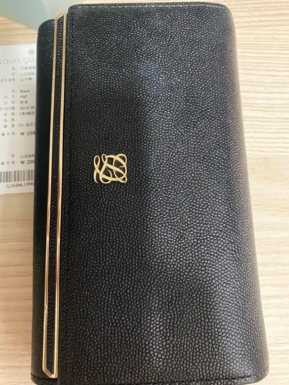 루이까또즈 지갑