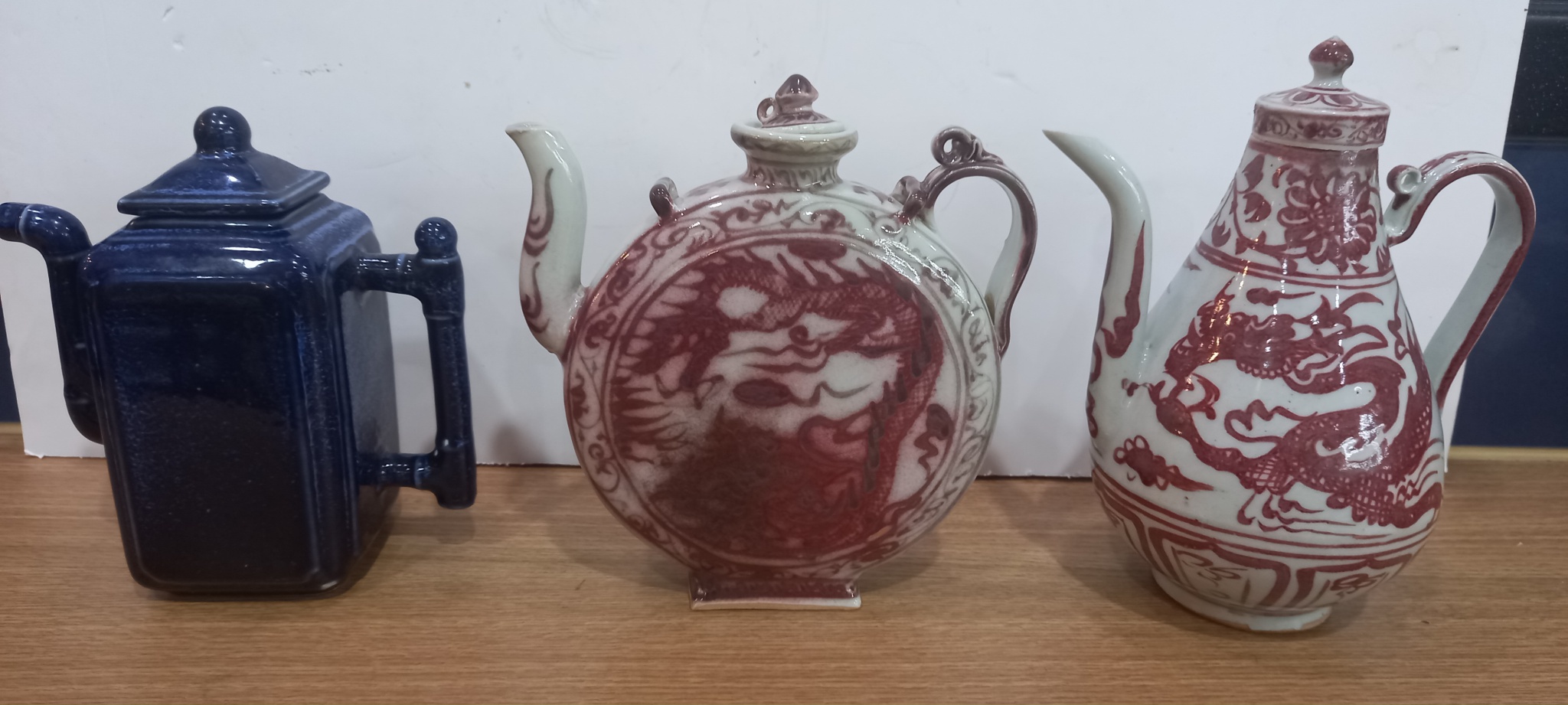 가마요 용충진사도자기주전자3점