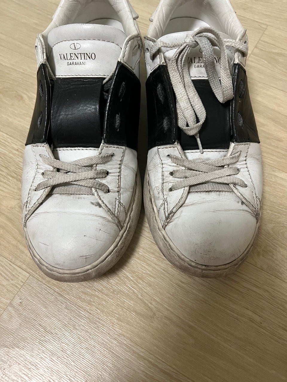 발렌티노 히든 블랙 260 정품