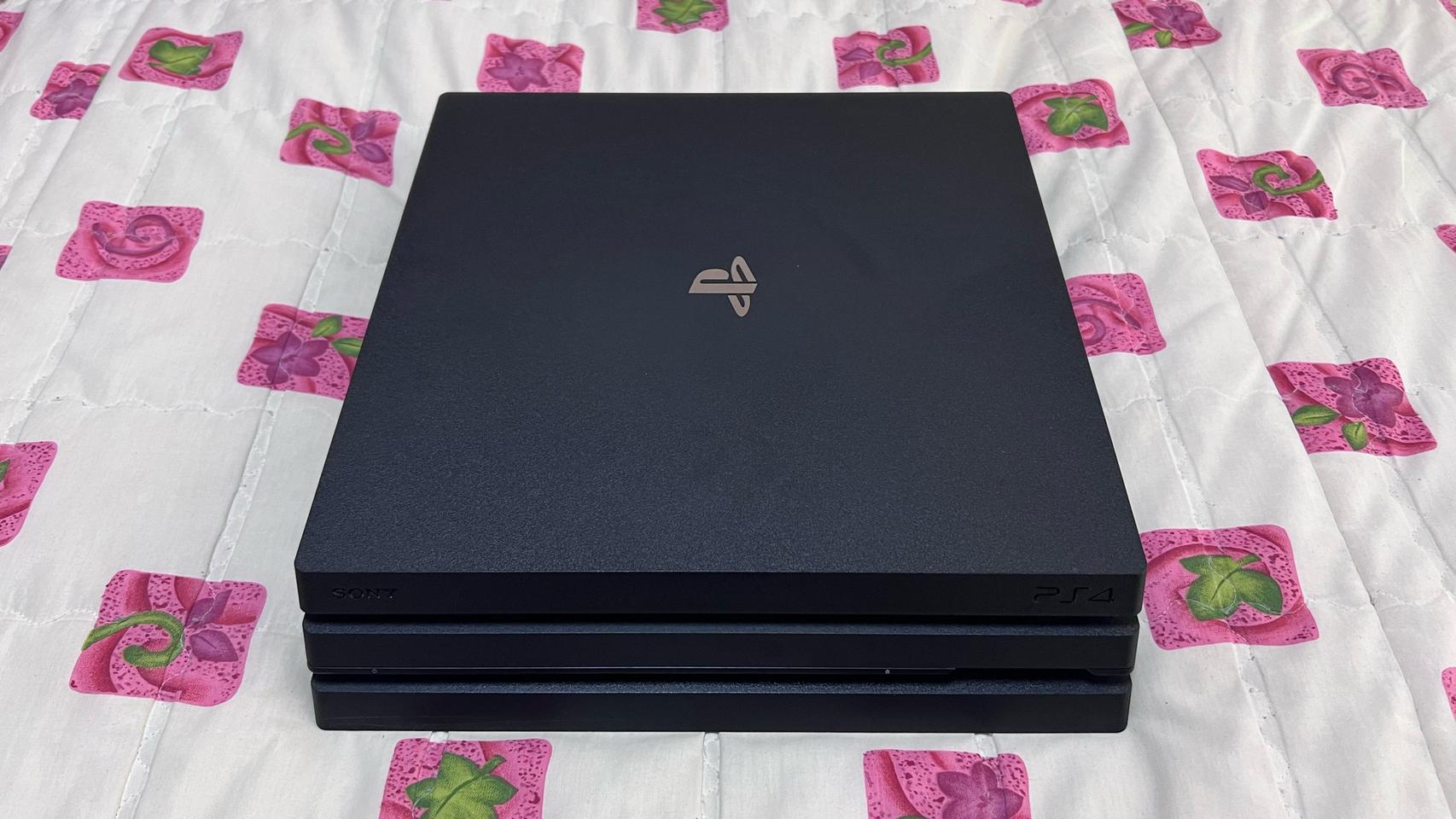 PS4 pro 7117B 1TB 플스4 프로 1테라