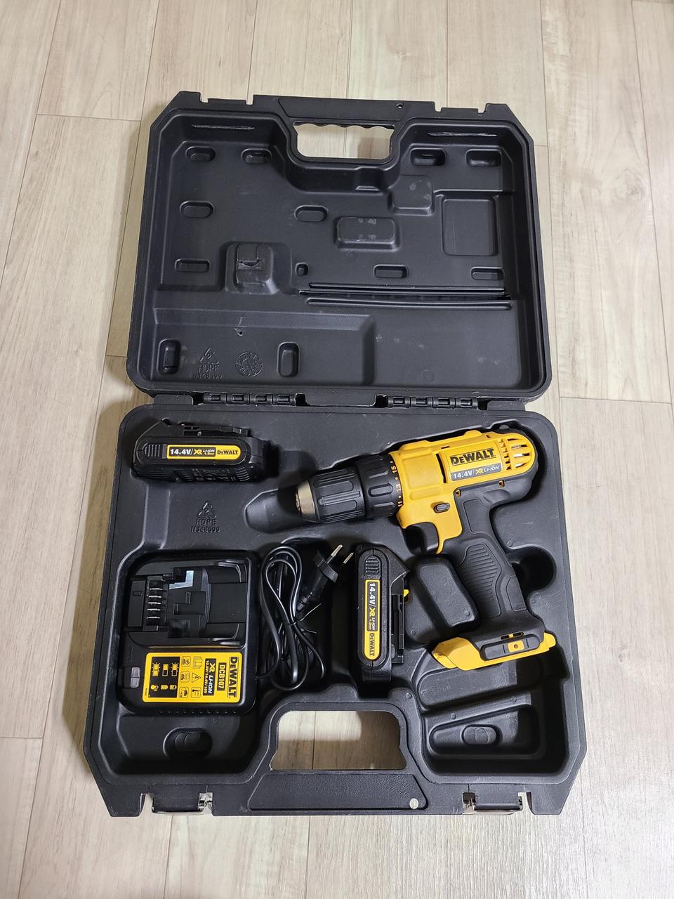 디월트 전동드라이버