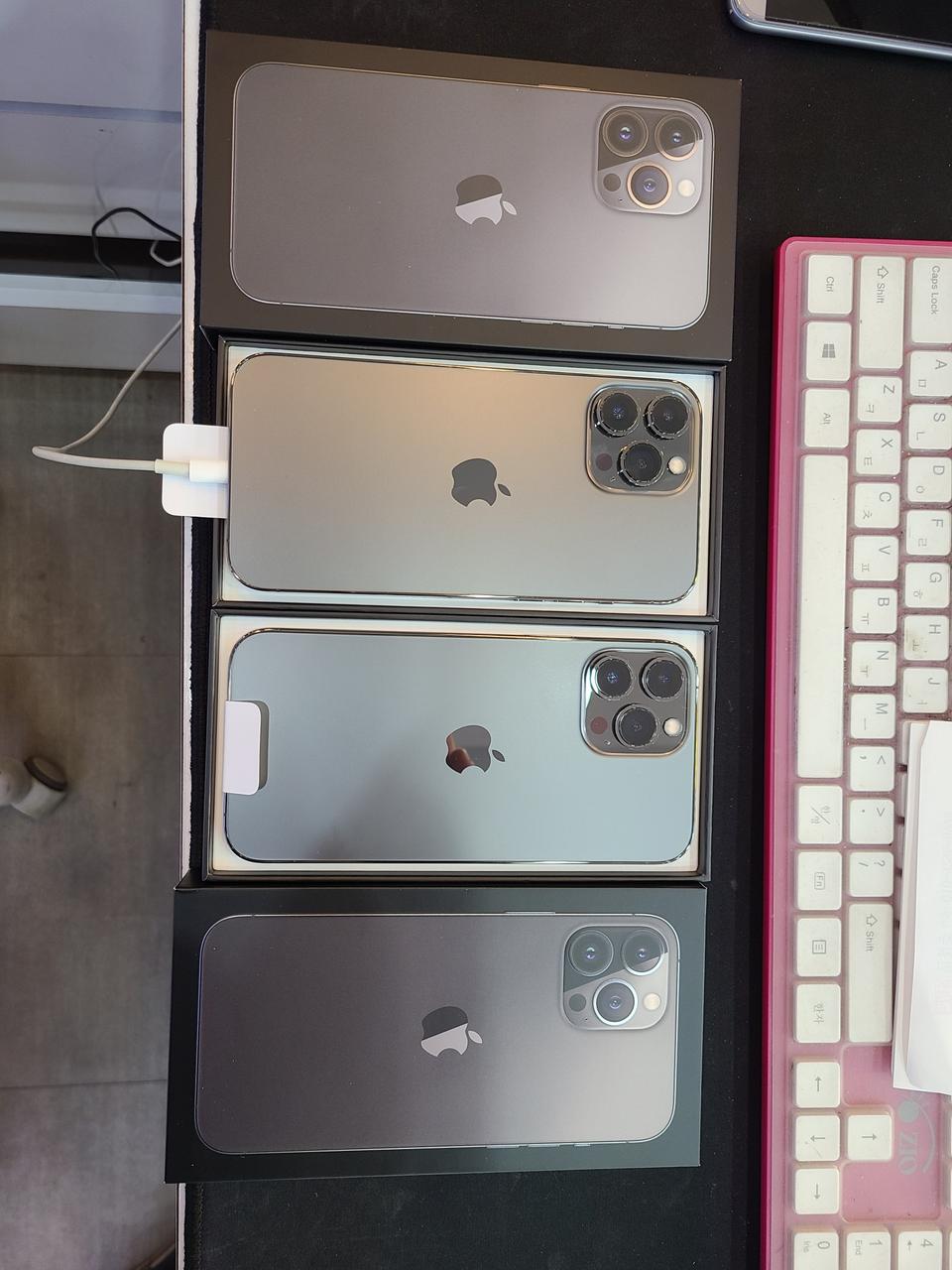 아이폰13프로맥스 가게통폰 2대 스.그색상