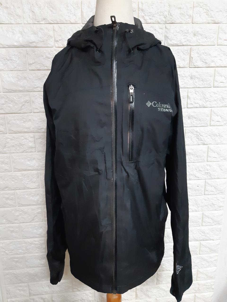 컬럼비아 정품 여 등산바람막이(55사이즈)