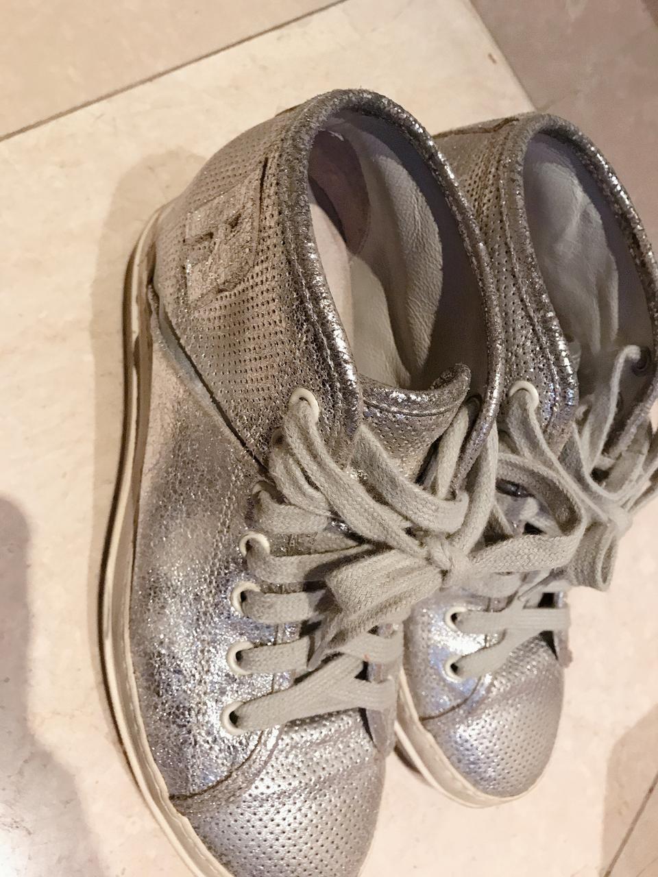 루코라인 ROCO LINE 235