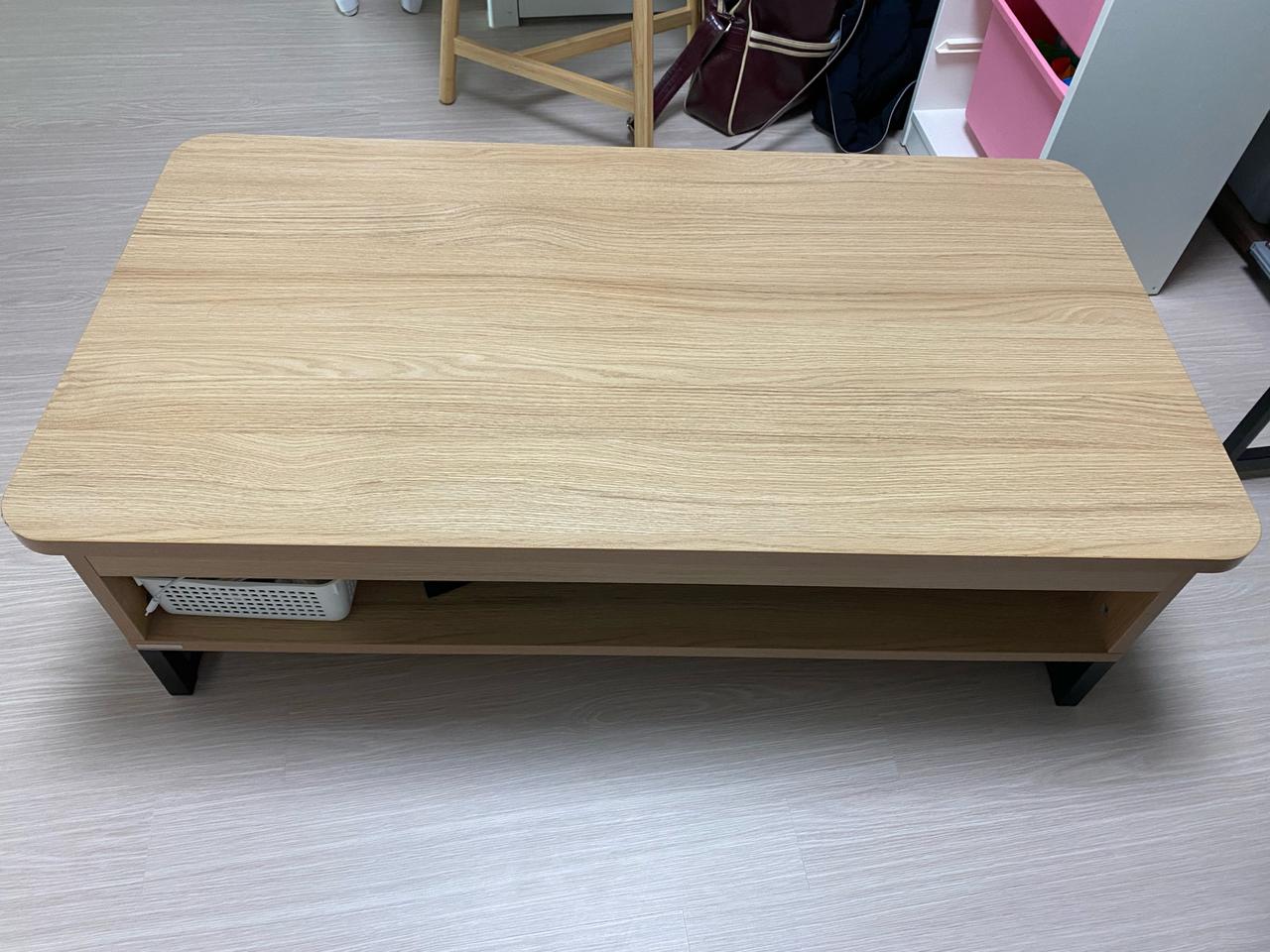 리프트업 테이블