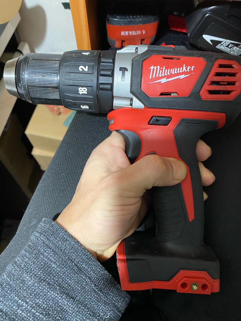 밀워키 충전드릴