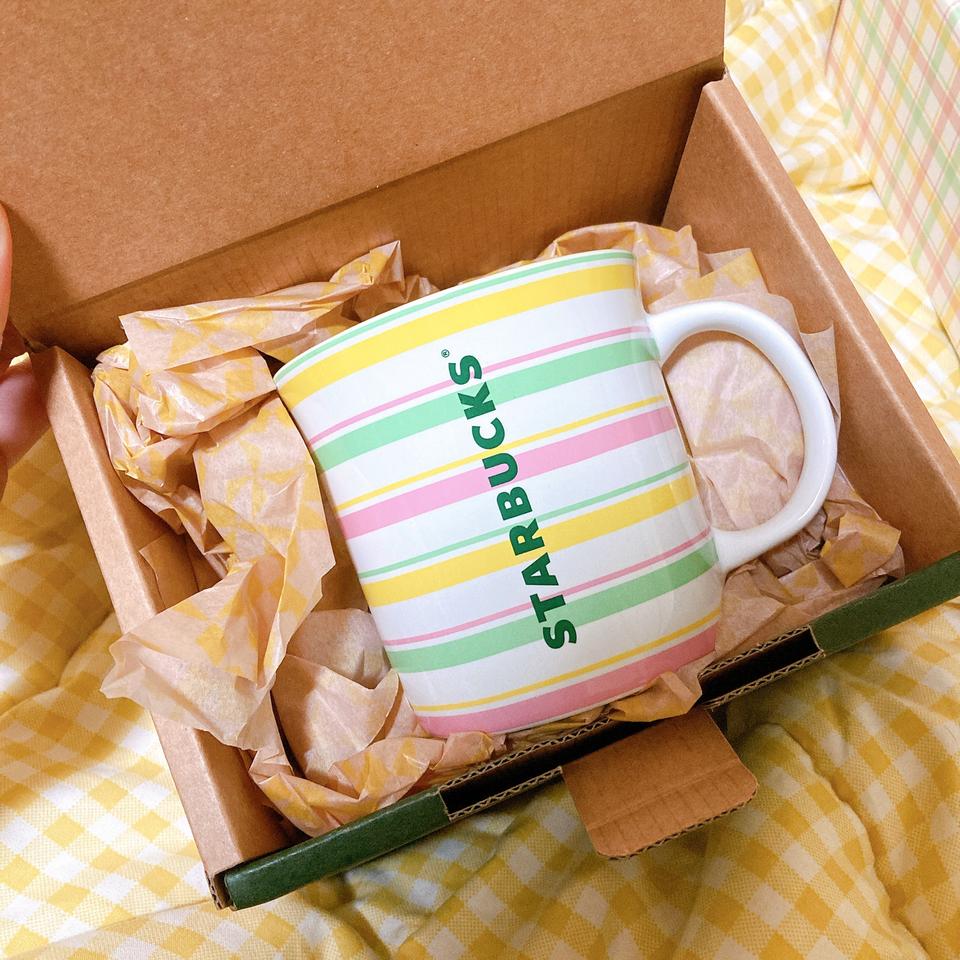 스타벅스 스프링md 스트라이프머그