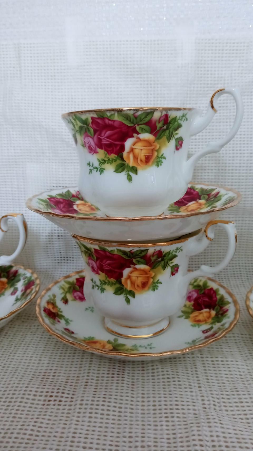 택포)로얄알버트 커피잔 4조 가격