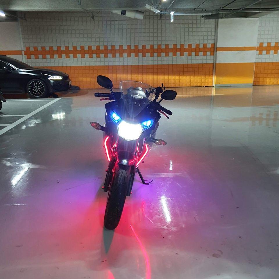 HONDA CBR125R 2015년식 S급